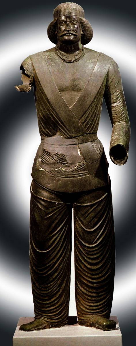 -100%20100%20Statue%20en%20bronze%20d%27un%20souverain%20elymeen,%20Shami%20Khuzistan%20Iran.jpg