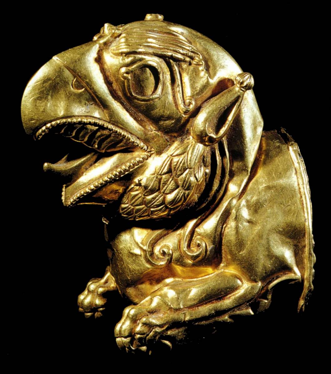 -800%20-700%20Protome%20de%20griffon,%20Ziwiye%20Kurdistan%20Iran.jpg