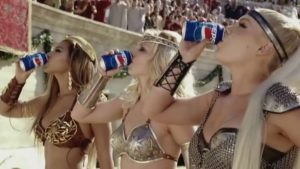 (2004) Pepsi : les gladiatrices dans l'arène