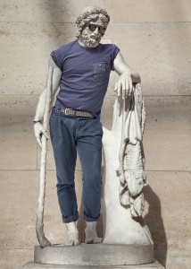 Des sculptures du Louvre relookées façon hipster « Plein Ecran