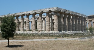 ITALIE - Poseidonia / Paestum (Campanie)