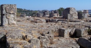 ITALIE - Cumes (Campanie)