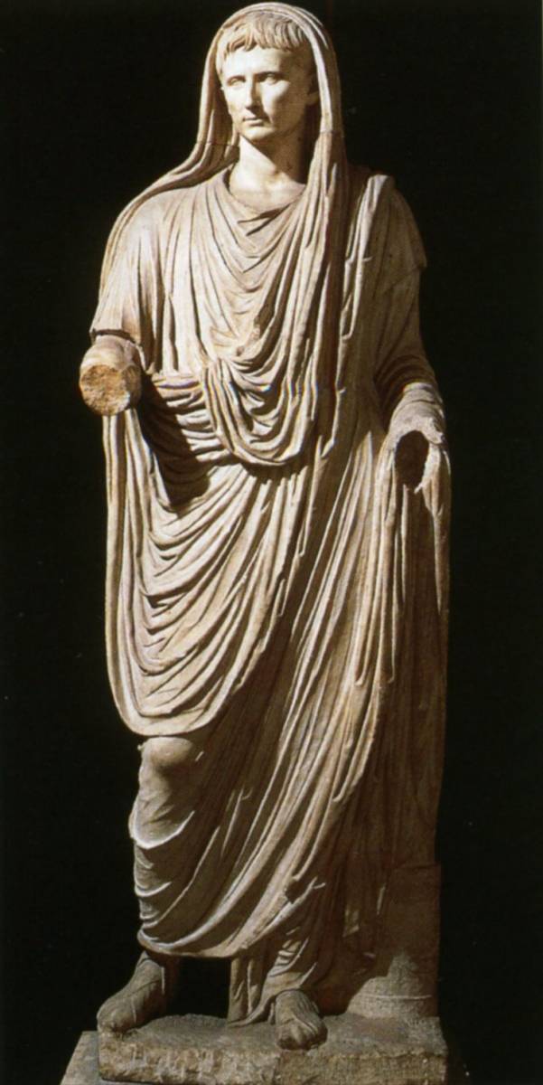 10%20Auguste%20en%20pretre,%20Rome,%20Via%20Labicana%20Auguste%20as%20a%20priest.jpg