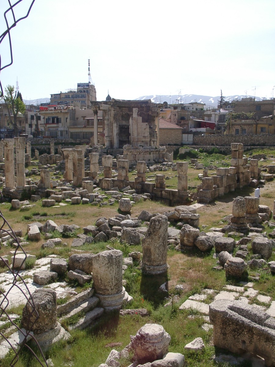 Baalbek-Turbelin-avril2004-01.jpg