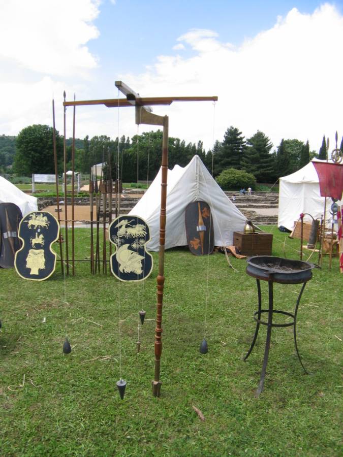 Journees-Gallo-Romaines-2008-ArmesEtEquipements-27.jpg