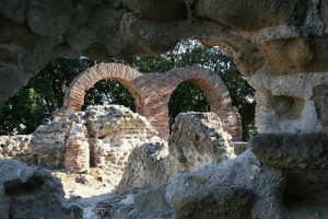 Cumes : temple de Jupiter