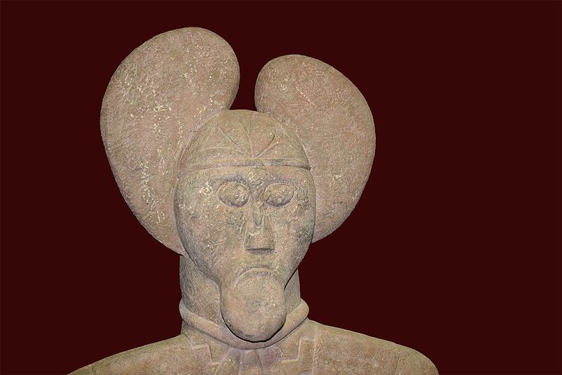Vers 500-450 av. J.-C.Statue dite "Prince de Glauberg", découverte dans les 1990s (image sous CC wikipedia)