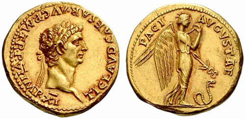 Auréus d'or présentant Claude. On peut y lire : TI CLAVD CAESAR AVG P M TR P VI IMP XI (Claude, imperator 11 fois)