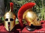 CGR010_CASQUE_CORINTHIEN_EN_LAITON_AVEC_CIMIER_ROUGE