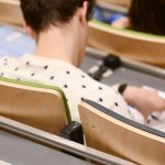 France Bleu / Le cours de latin niveau “confirmé” supprimé à l’université d’Avignon