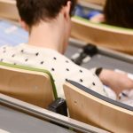 France Bleu / Le cours de latin niveau « confirmé » supprimé à l’université d’Avignon