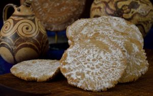 Les Discuits : des biscuits en forme de disque de Phaistos !