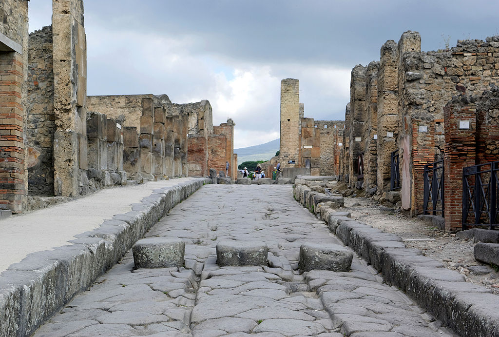 Le développement urbain de Pompéi de la fin du VIIe s. av. J.-C. à 79 apr. J.-C (5 épisodes) Épisode 2 : Pompéi, du IIIe au Ier siècle avant notre ère