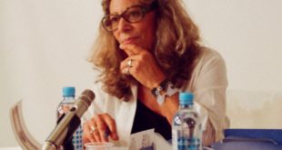 La philosophe helléniste Barbara Cassin entre à l'Académie Française.